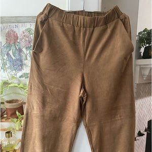 H&M capri pant two pockets elastic band waist